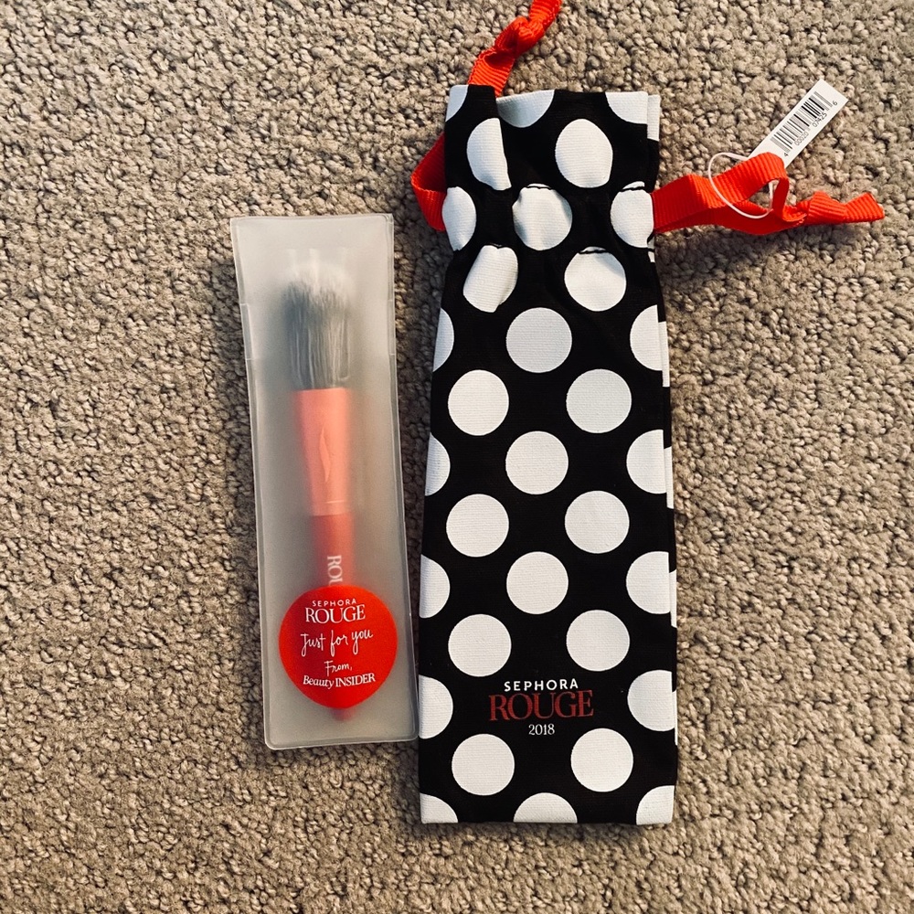 Sephora Blush Brush